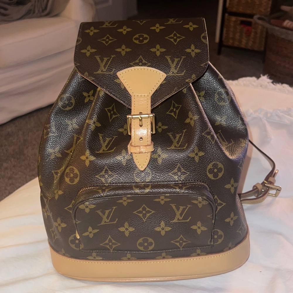 Louis Vuitton Monogram Montsouris MM Backpack